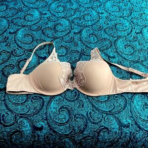 Bra by Bali - 36C